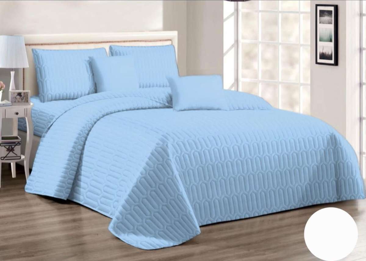 5Pcs Baby Blue Queen Quilt Set