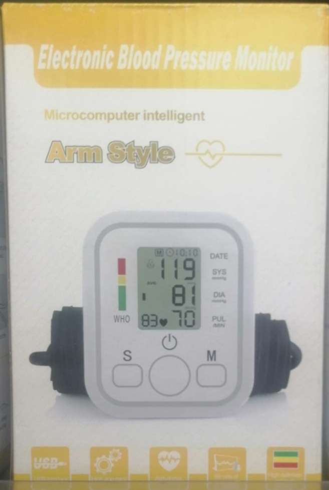 Electronic Blood Pressure Monitor, USB Interface, Microcomputer intelligent, Voice Function