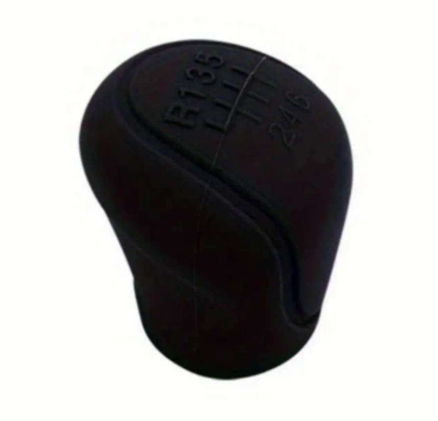 1pc Silicone Gear Shift Knob Cover Gear Shift Non Slip Grip, for 6 Gear R top left, color Black