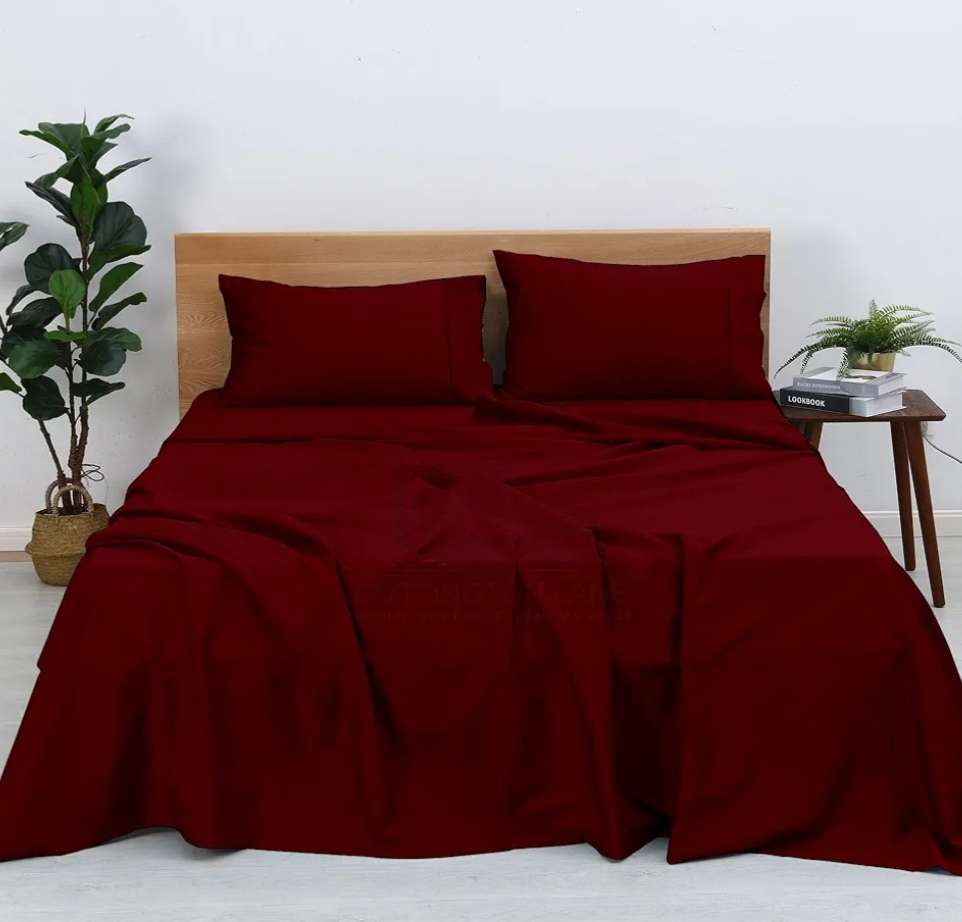 4pc Queen sheet set, includes 1x flat sheet, 1 x fitted sheet and 2 pillow cases, maroon