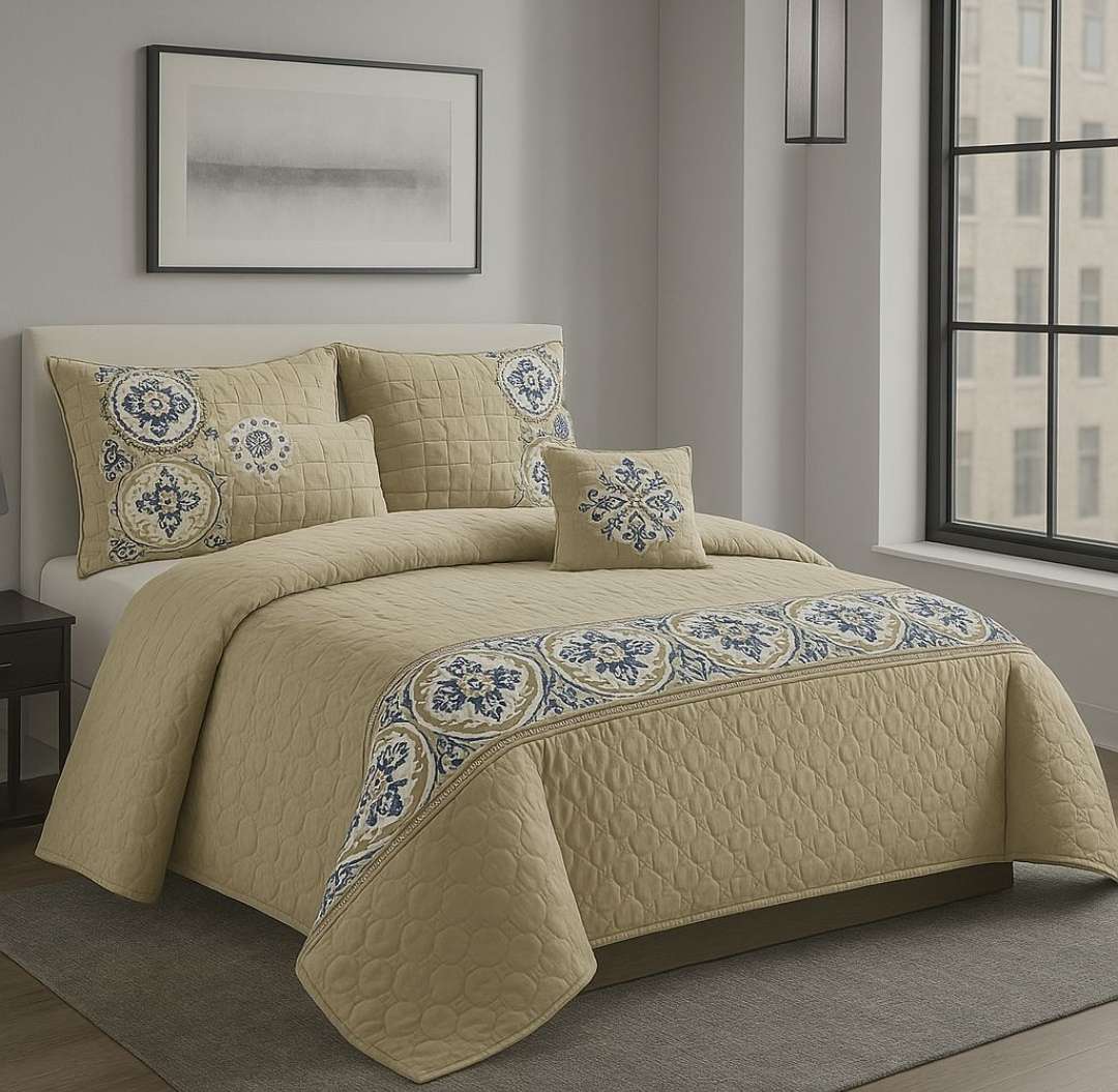 5pc King Comforter Set, 1 King Comforter, 2 standard + 2 continental pillow cases