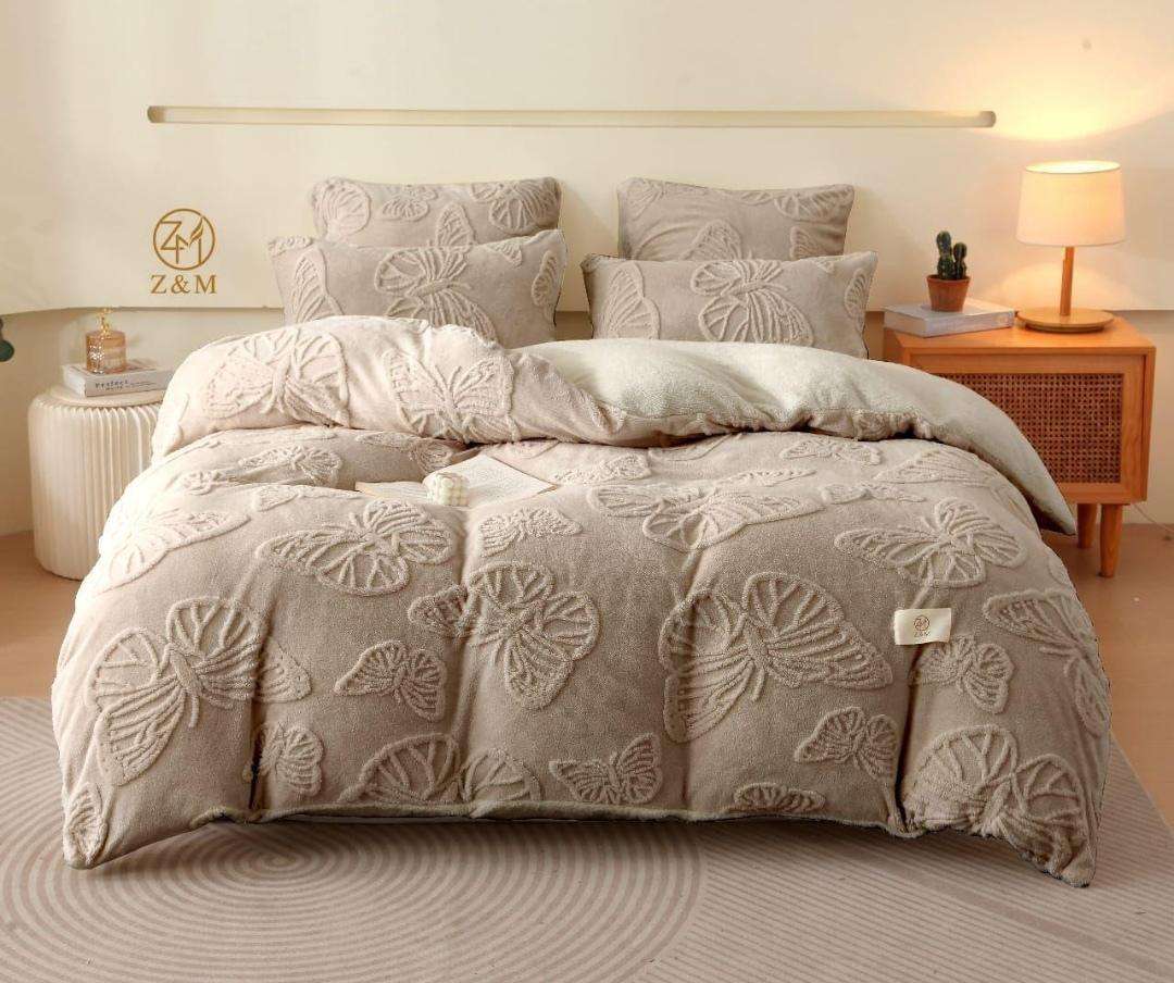 5Pc Butterfly Geometric Sherpa Fleece Comforter Set, Choose Colour and size (Queen or Double)