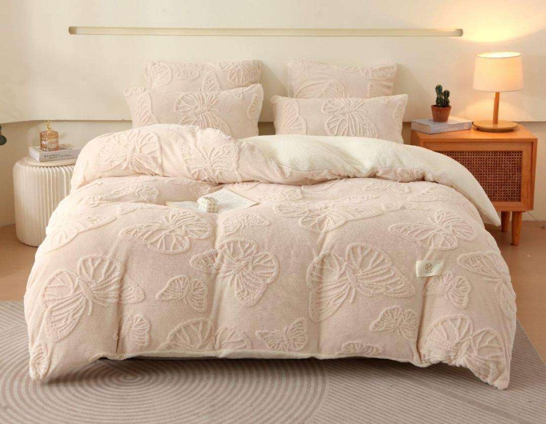 5Pc Butterfly Geometric Sherpa Fleece Comforter Set, Choose Colour and size (Queen or Double)