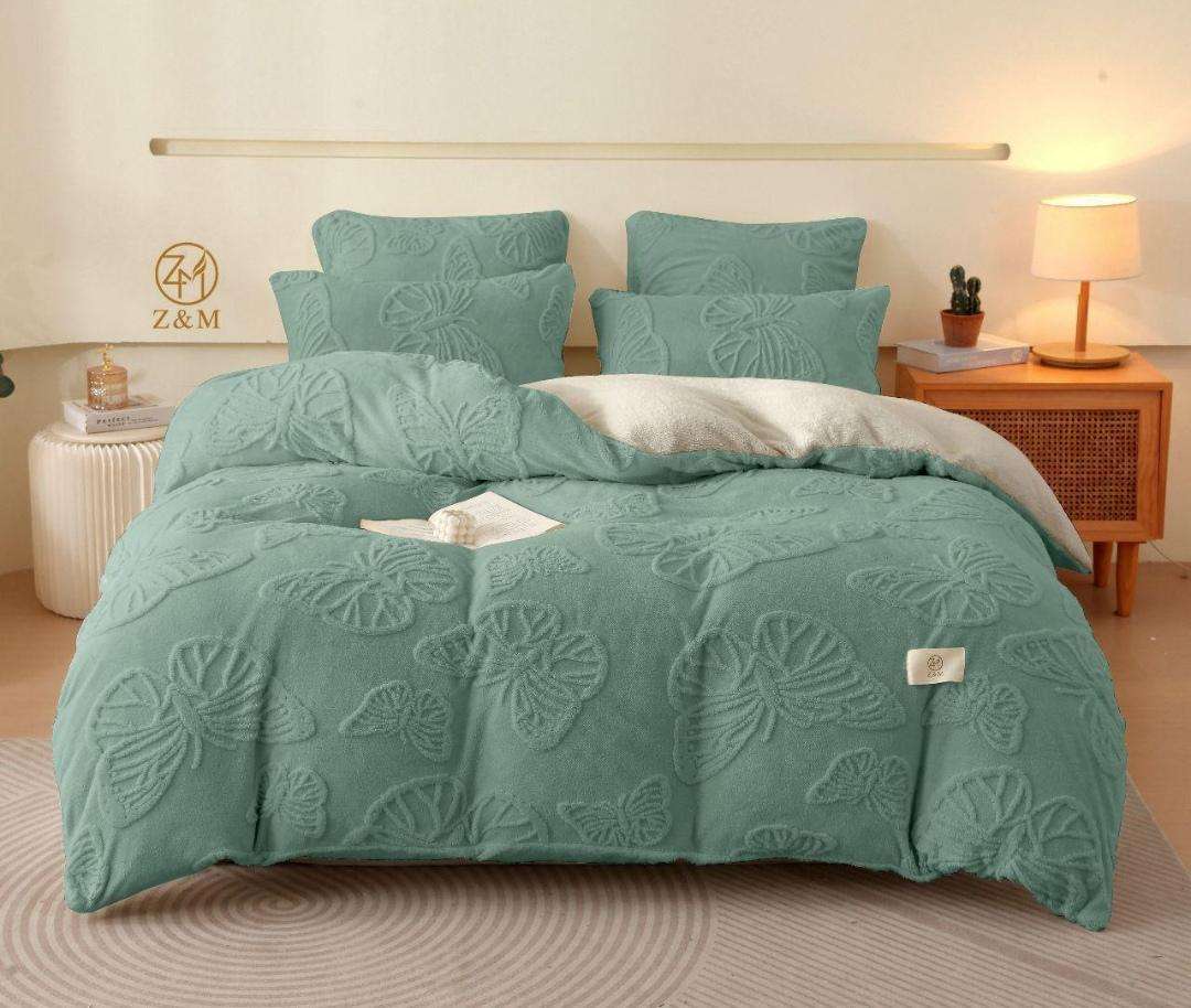 5Pc Butterfly Geometric Sherpa Fleece Comforter Set, Choose Colour and size (Queen or Double)