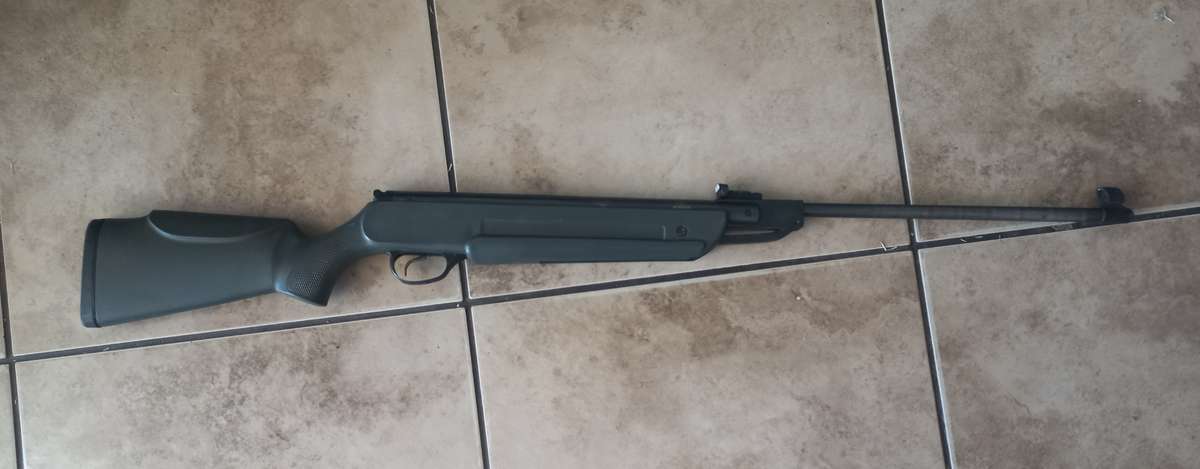 HATSON MODEL 70 PELLET GUN