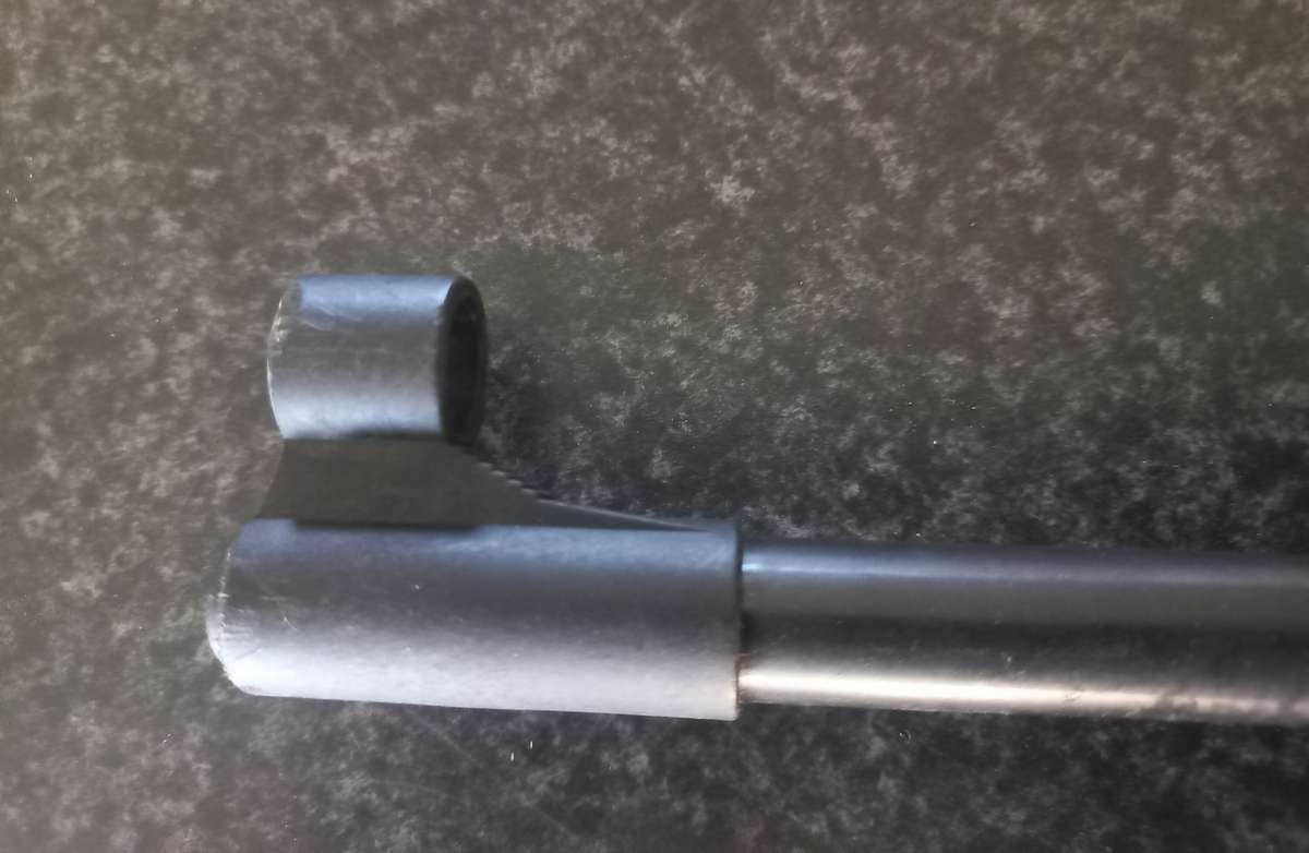 PELLET GUN IN VERY GOOD CONDITION