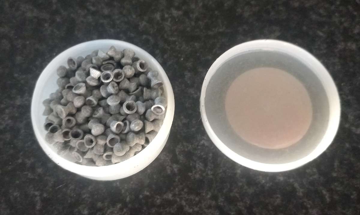 PELLET GUN IN VERY GOOD CONDITION