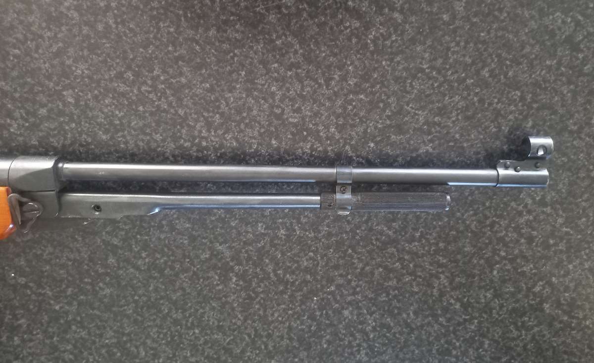 PELET GUN WITH PERISCOPE IN VERY GOOD CONDITION