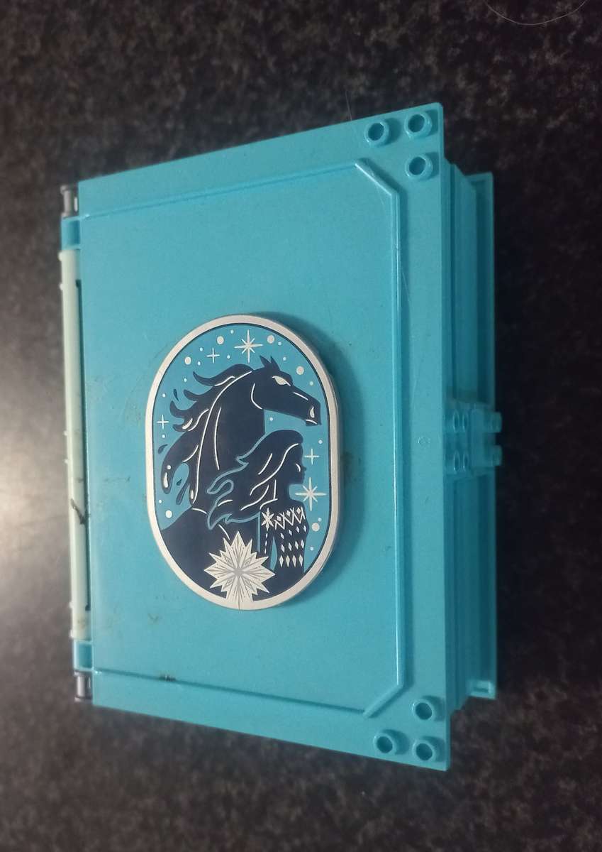 LEGO DISNEY  FROZEN ELSAS ICE PALACE AND MANY OTHER PARTS