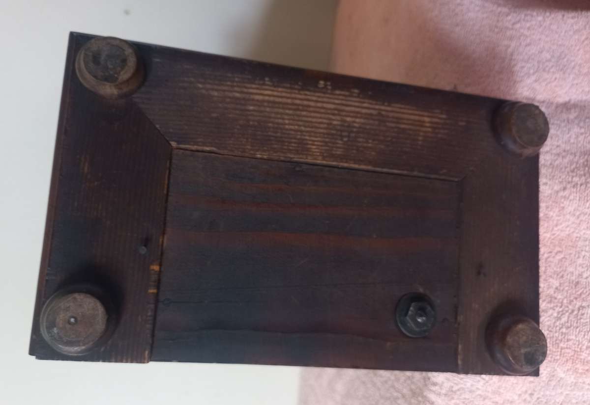 A BEAUTIFULL  GERMAN ANTIQUE JUNGHANS MANTLE CLOCK  - MADE 1920'S