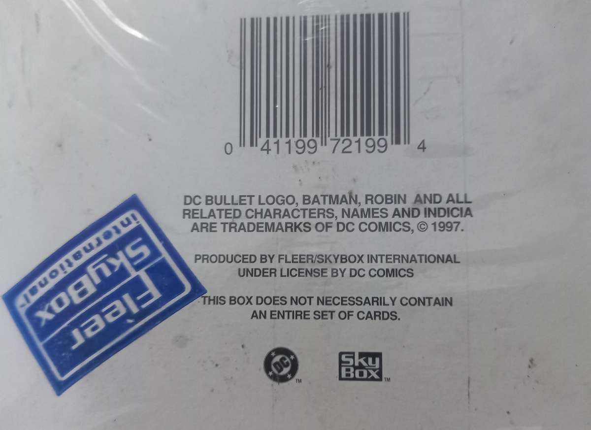 BATMAN AND ROBIN COLLECTABLE CARDS - SEALED BOX 1987