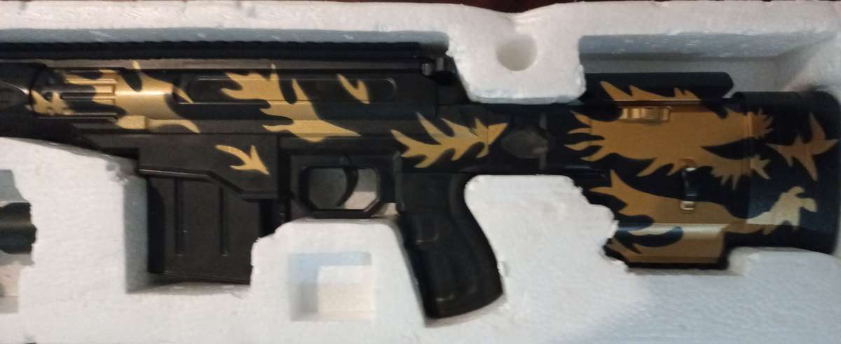 LARGE SNIPERS RIFEL WITH SCOPE AND STAND IN ORIGINAL BOX