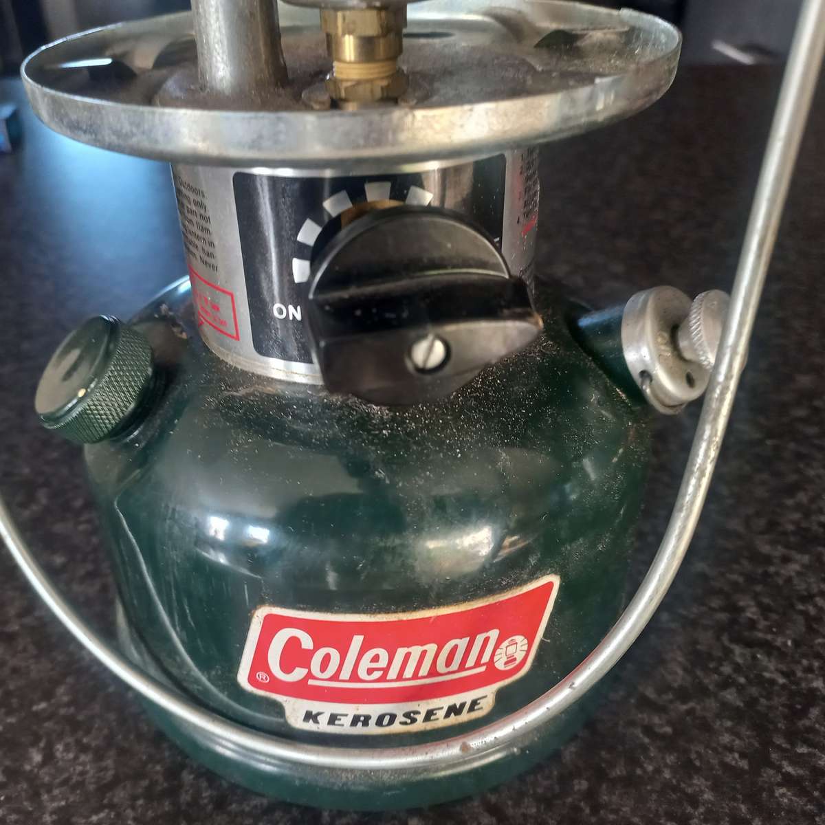 COLEMAN PARAFIN LAMP  MADE IN THE USA