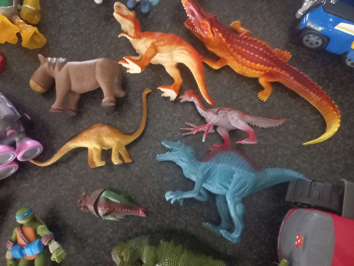 JOB LOT VINTAGE TOYS