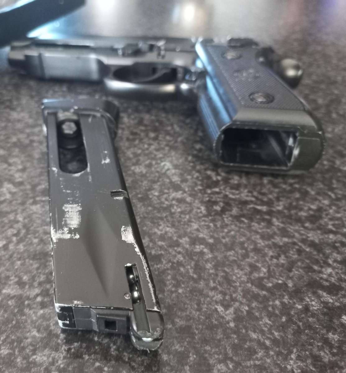 A KWL GAS PISTOL - MADE IN TAIWAN