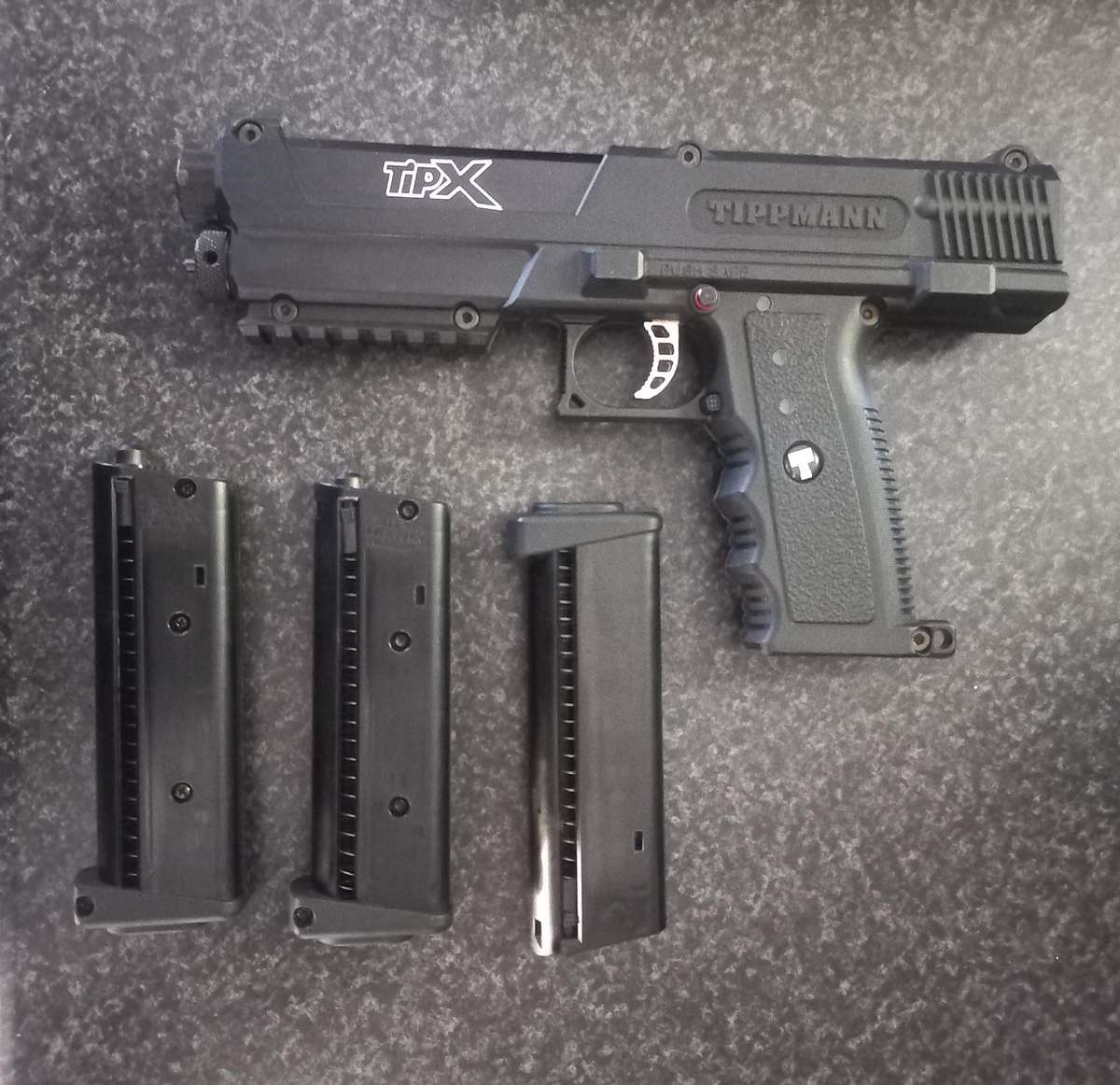 TIPPMANN TIPX .68 CALIBRE PAINBALL PISTOL