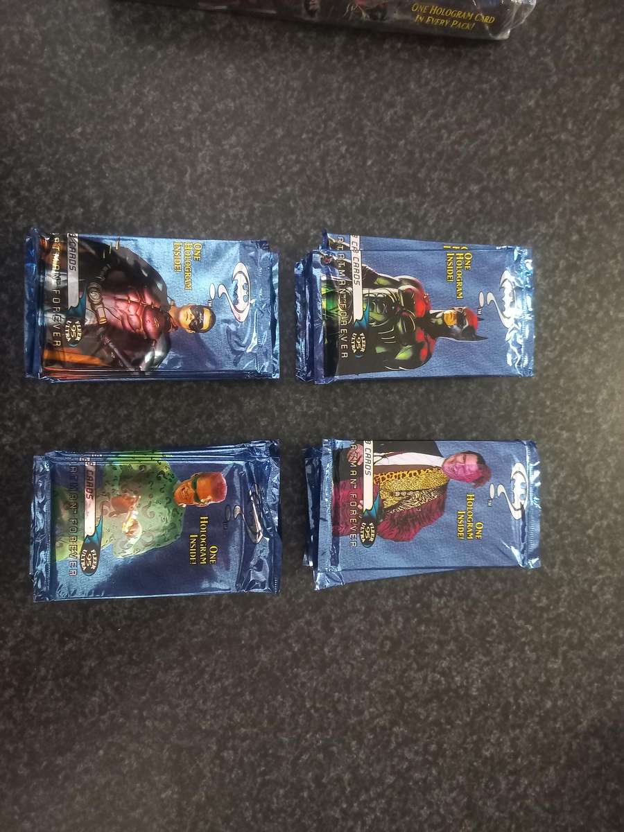 BATMAN FOREVER TRADING CARDS SEALED BOX  [FLEUR  1995 ULTRA]
