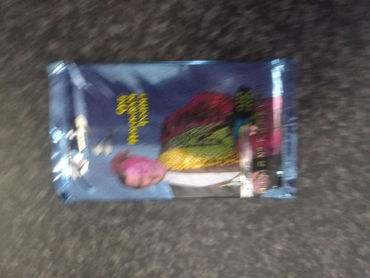 BATMAN FOREVER TRADING CARDS  - 38 SEALED PACKETS 1995