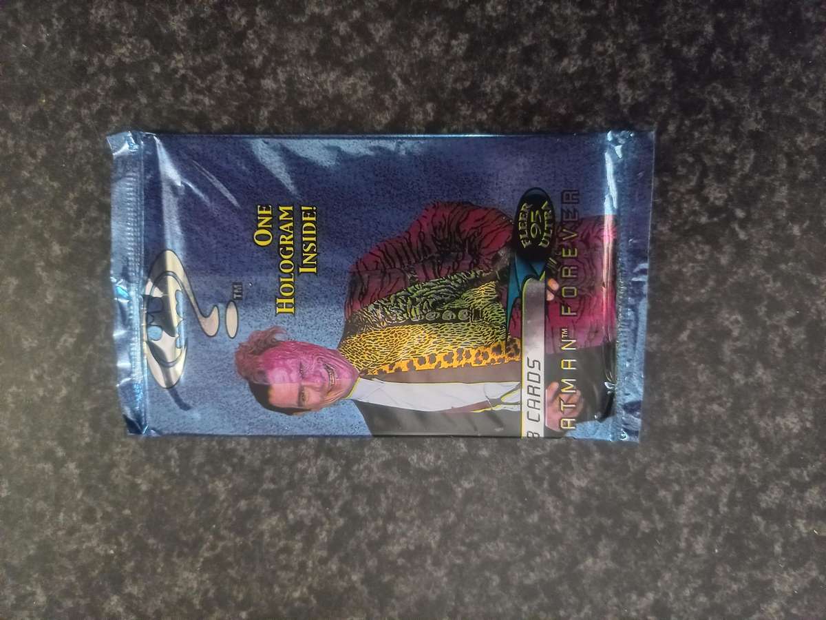 BATMAN FOREVER TRADING CARDS  - 38 SEALED PACKETS 1995