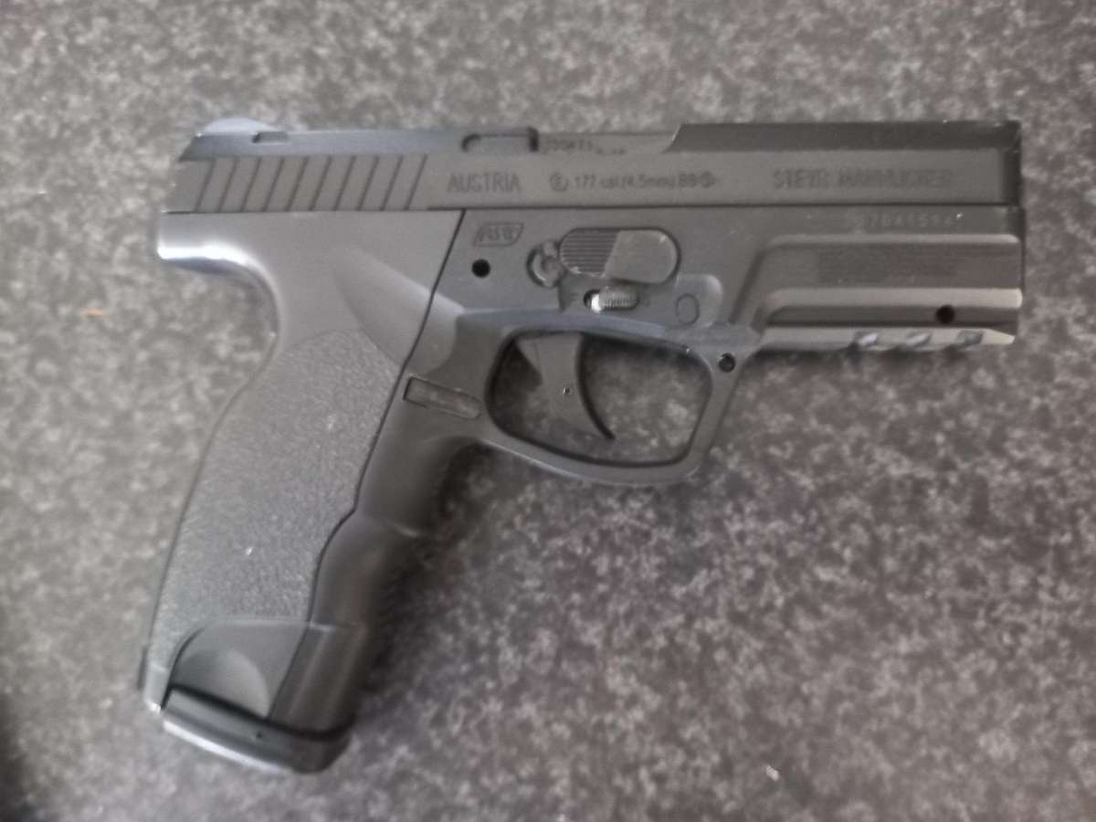 STEYR MANNLICHER M9-A1 GAS PISTOL - MADE IN AUSTRIA