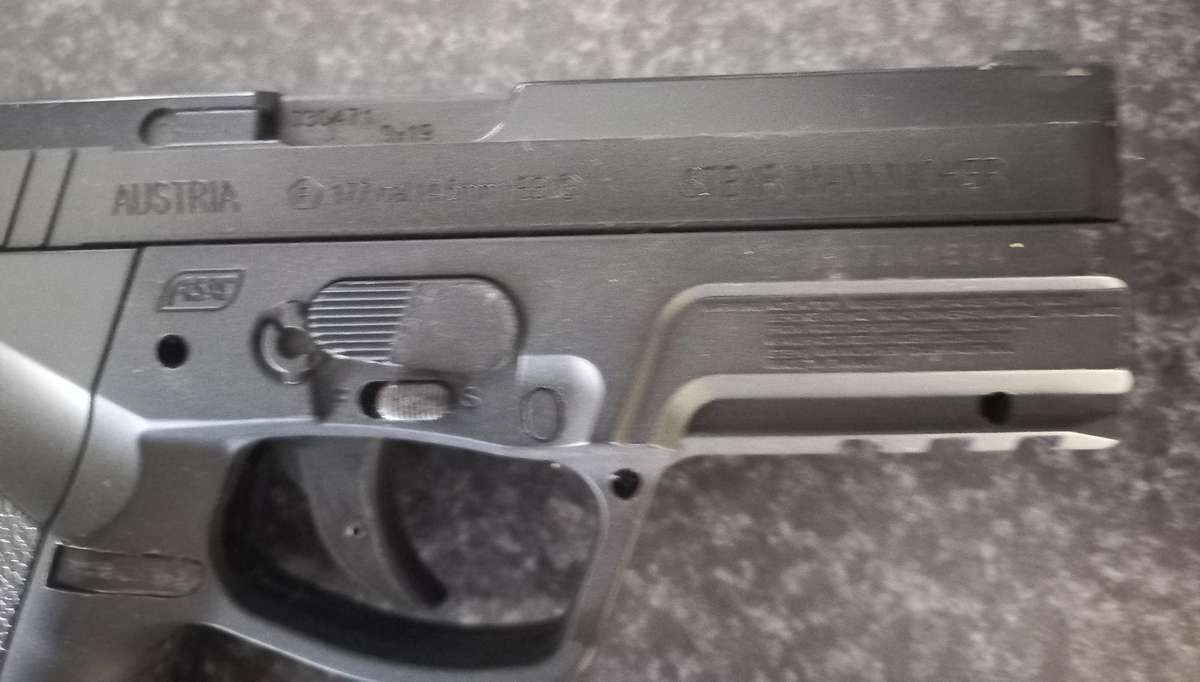 STEYR MANNLICHER M9-A1 GAS PISTOL - MADE IN AUSTRIA