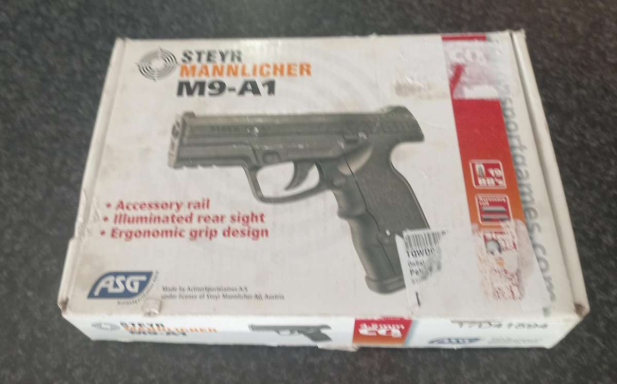 STEYR MANNLICHER M9-A1 GAS PISTOL - MADE IN AUSTRIA