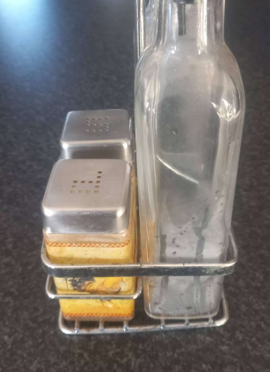 OLD WIMPY SALT, PEPPER VINAGAR AND TOMATO SAUCE HOLDER
