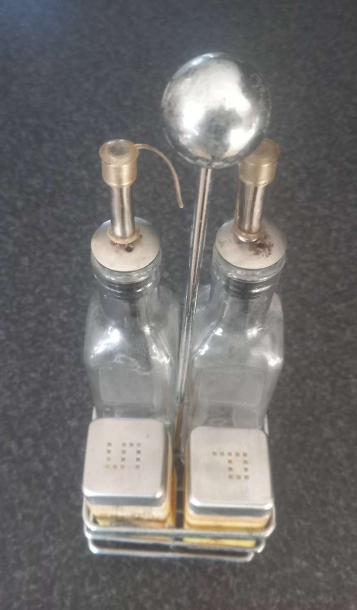 OLD WIMPY SALT, PEPPER VINAGAR AND TOMATO SAUCE HOLDER