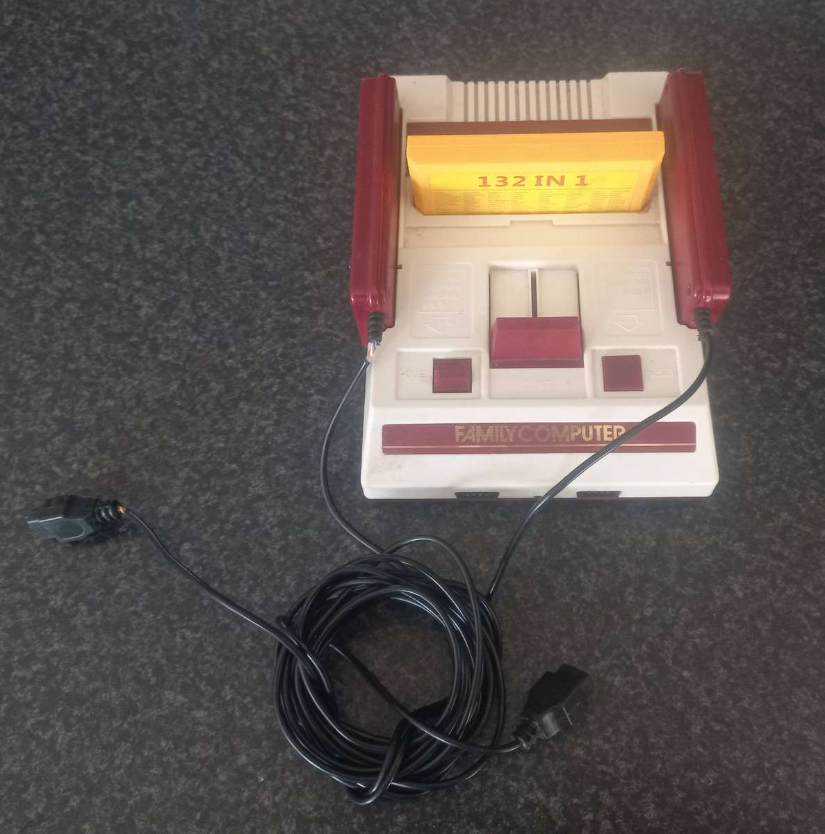 FAMILY COMPUTER GAME