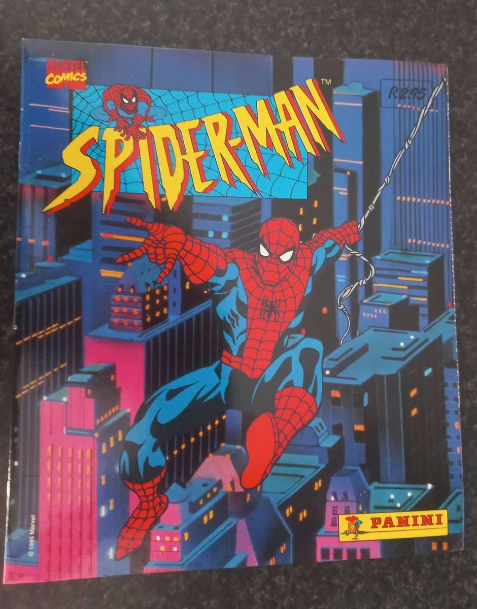 SPIDERMAN COLLCTABLE CARDS AND BOOKIE