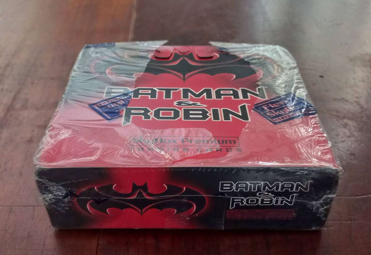 BATMAN AND ROBIN SEALED BOX - 1997