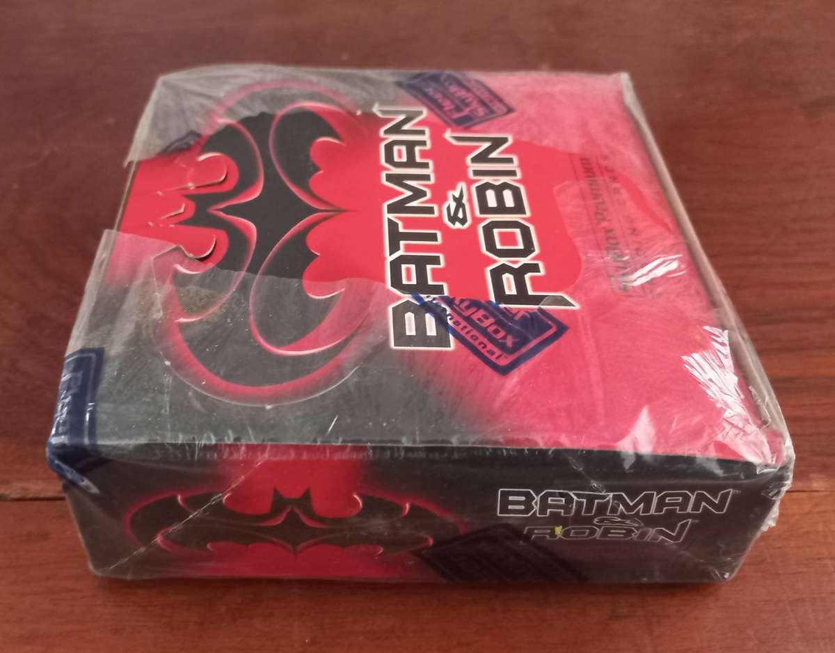 BATMAN AND ROBIN SEALED BOX - 1997