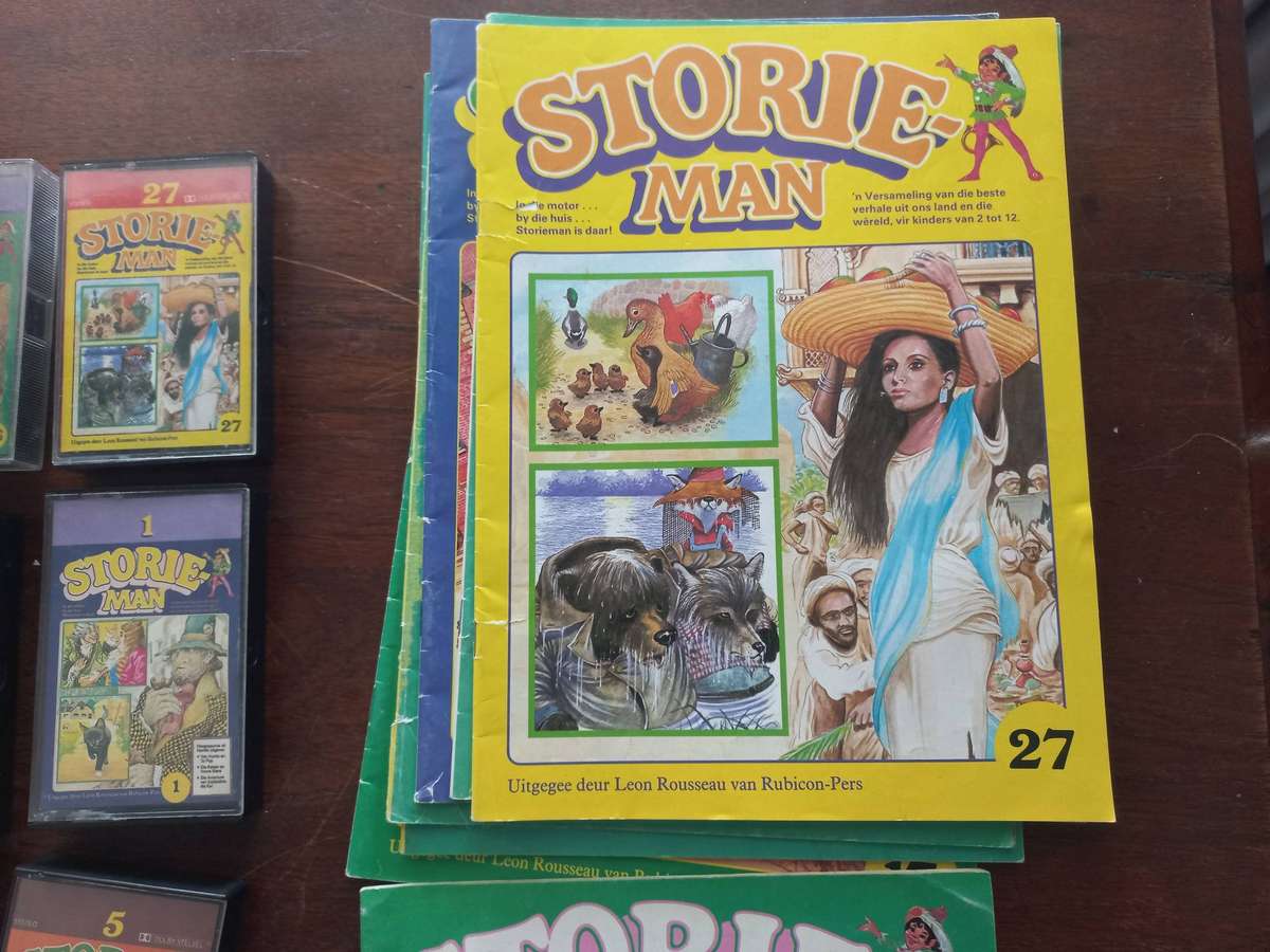 STORIEMAN TAPES AND BO0OKIES IN CARRY CASE