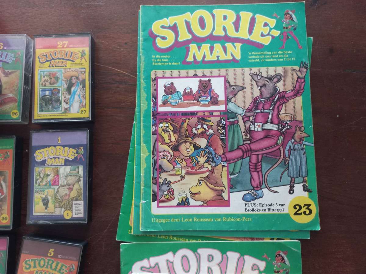 STORIEMAN TAPES AND BO0OKIES IN CARRY CASE