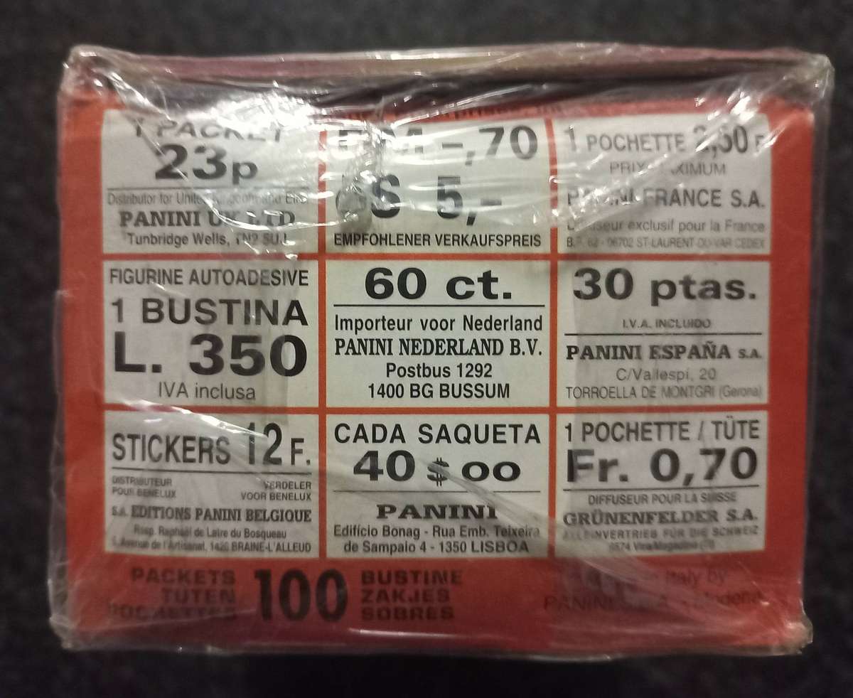 2X BOXES AND 2X ALKBUMS HUNCHBACK OF NORTE DAME STICKERS