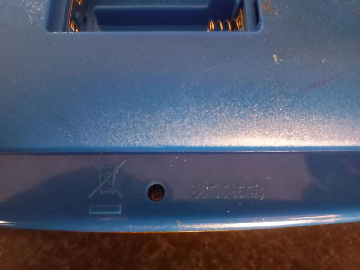 CHICO CHILDRENS PIANO IN VERY GOOD WORKING CONDITION