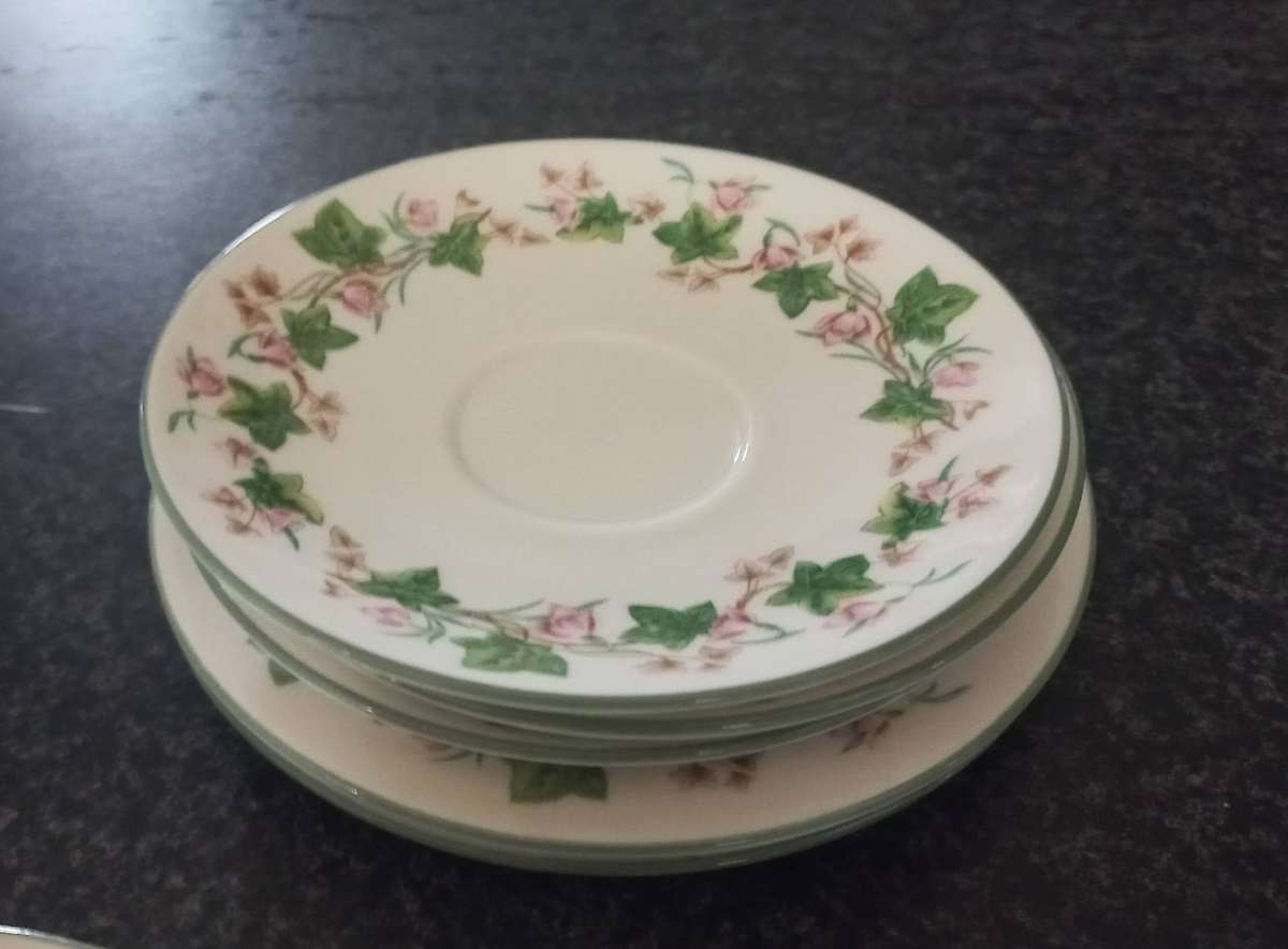 ROYAL DOULTON EXPRESSIONS TEA SET - 1991