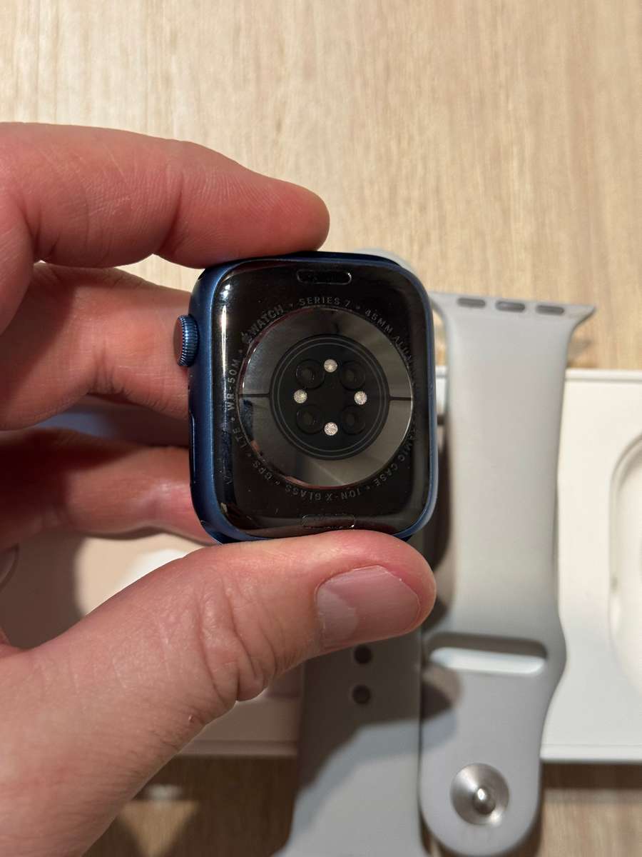 Apple Watch Series 7 Aluminium | 45mm | GPS + Cellular | Blue