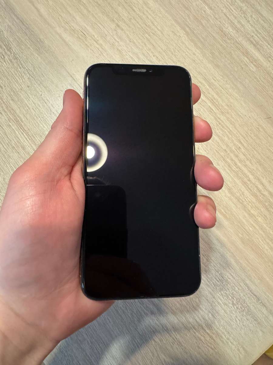 Apple iPhone XS 64GB - Gold