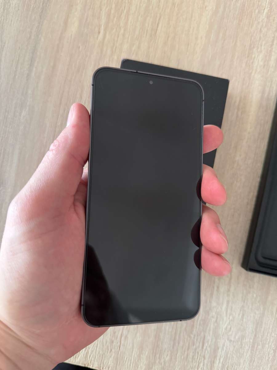 Samsung Galaxy S24 5G 256GB | Onyx Black | 8GB RAM | Snapdragon 8 Gen 3