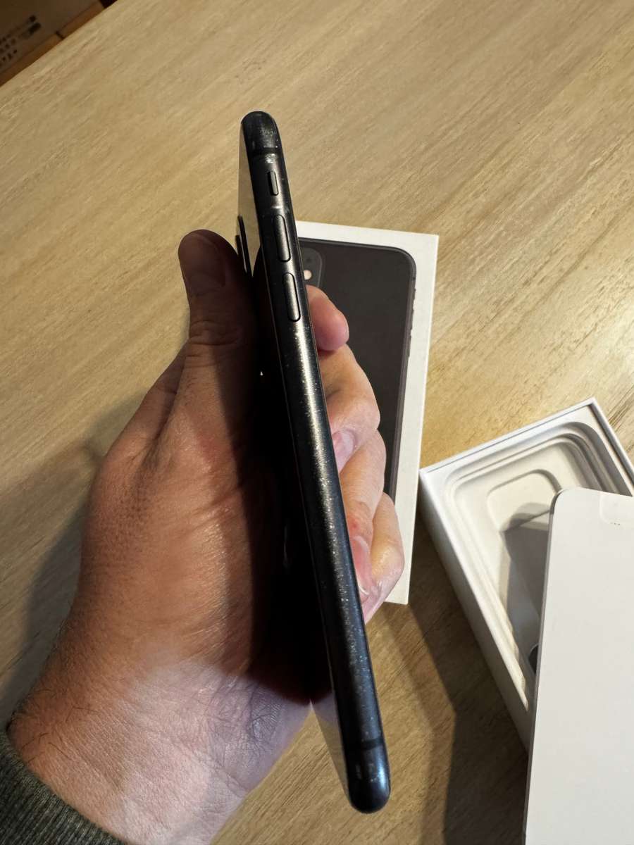 Apple iPhone 11 128GB Black