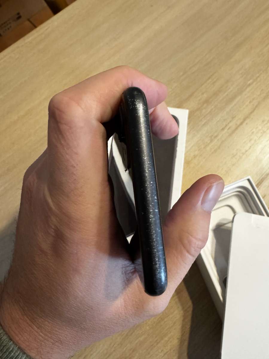 Apple iPhone 11 128GB Black