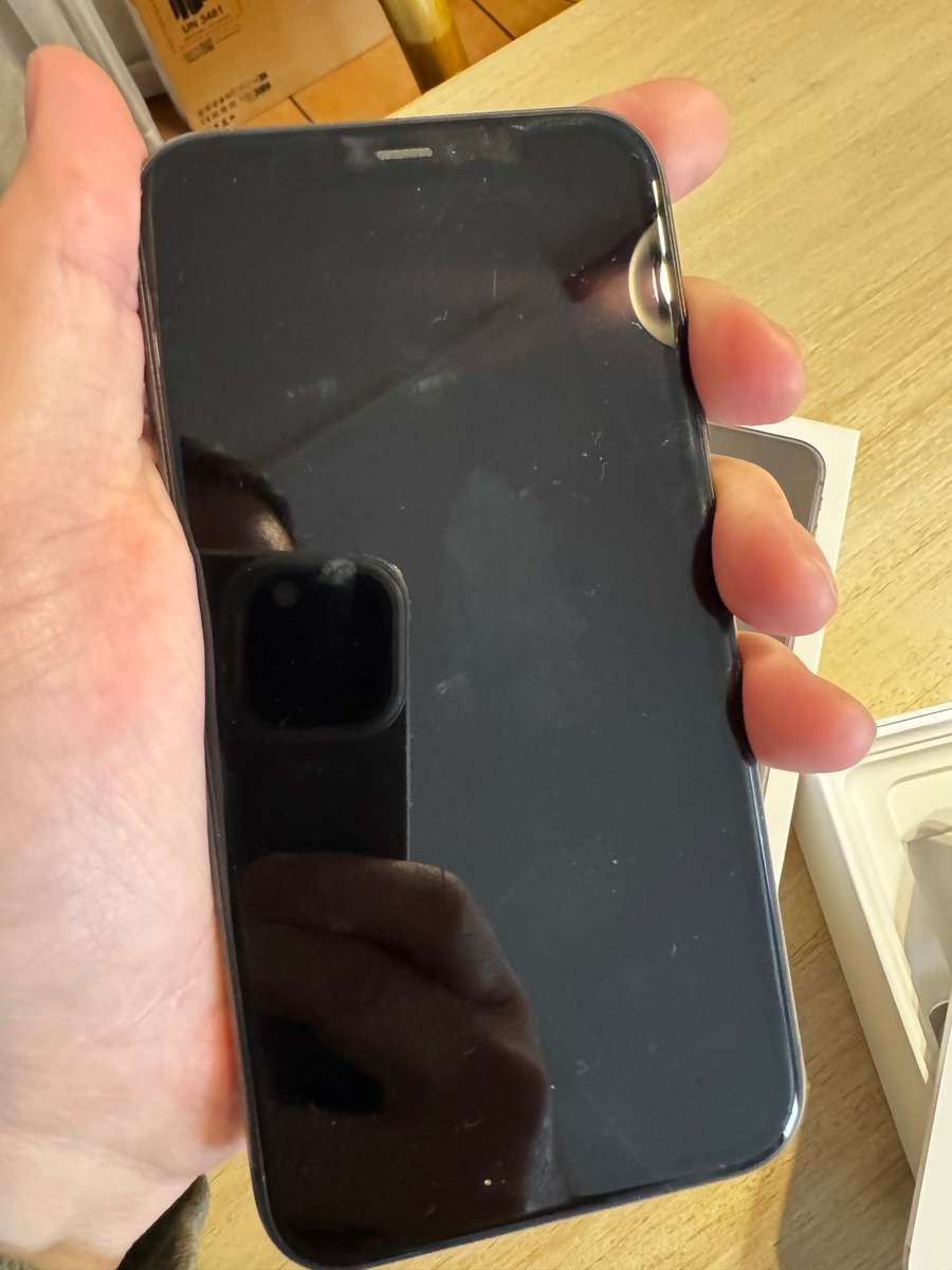 Apple iPhone 11 128GB Black
