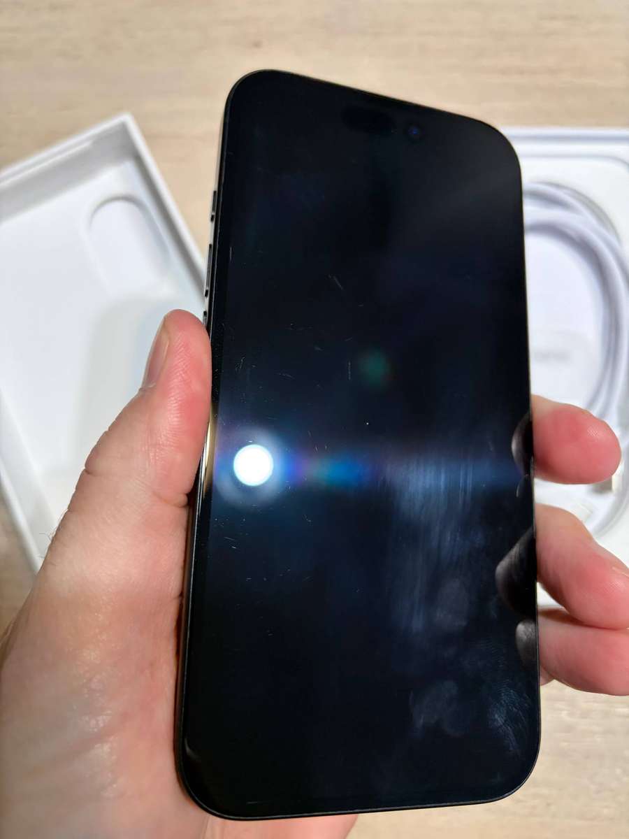 Apple iPhone 16 128GB Black Smartphone