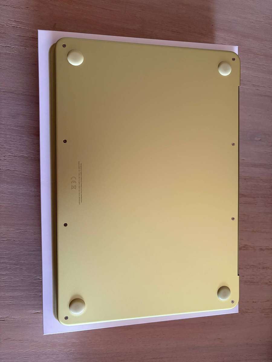 Apple MacBook Neo 13 | 8GB RAM | 256GB SSD | Citrus