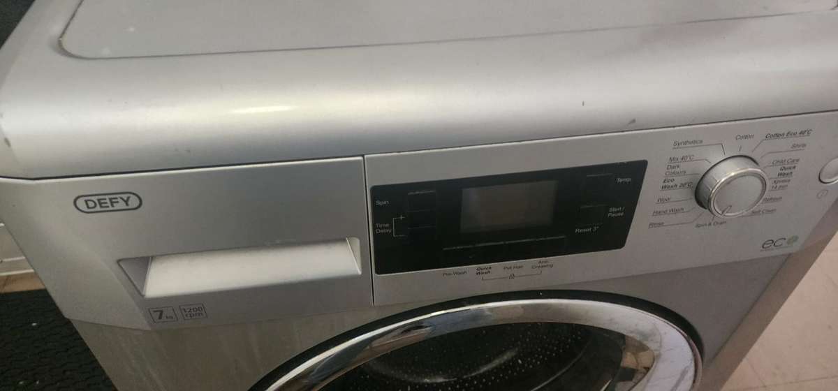 DEFY FRONTLOADER 7KG DAW 372 ECO ENERGY WASHING MACHINE