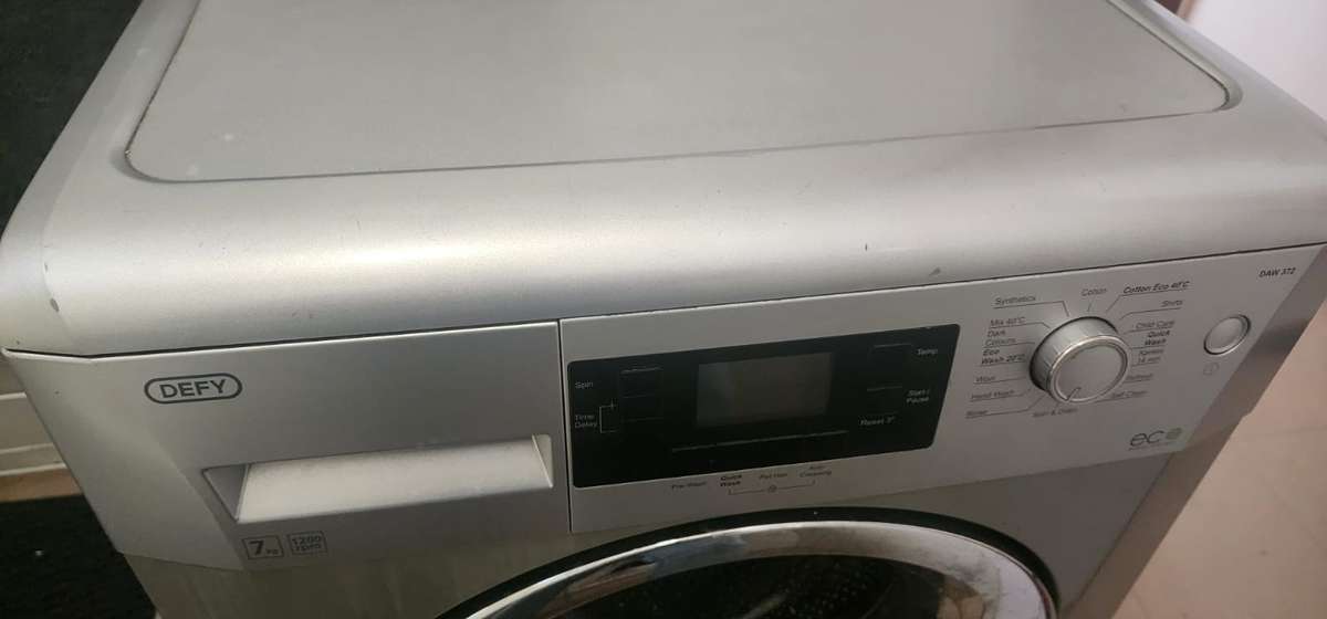 DEFY FRONTLOADER 7KG DAW 372 ECO ENERGY WASHING MACHINE