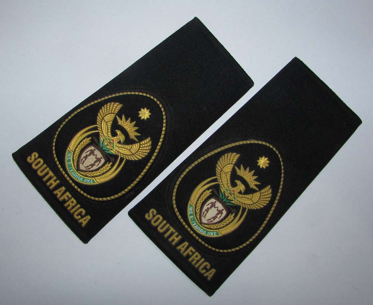 SANDF - Navy Senior Warrant Officer Epaulette Pair