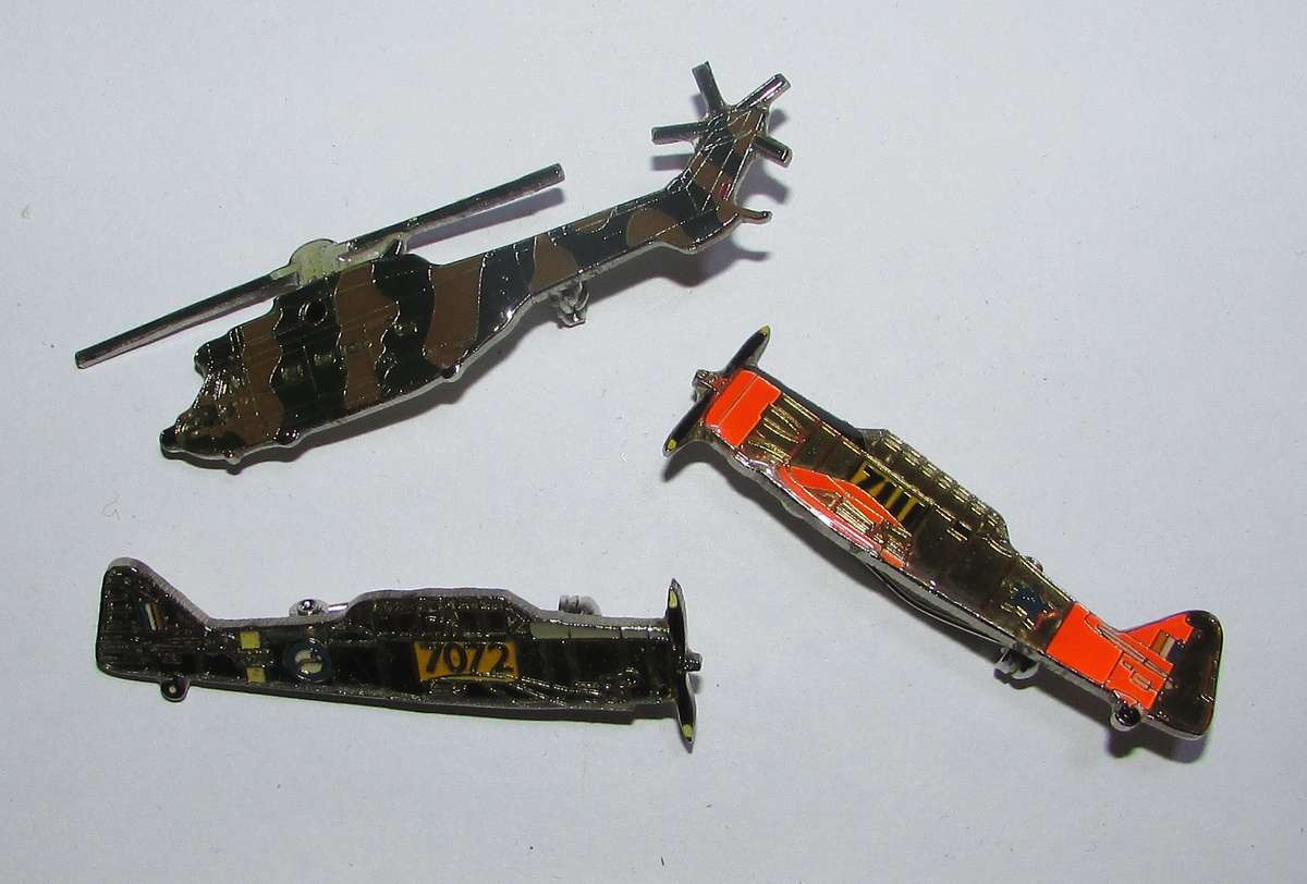 SADF - Air Force Brooch Pin Lot