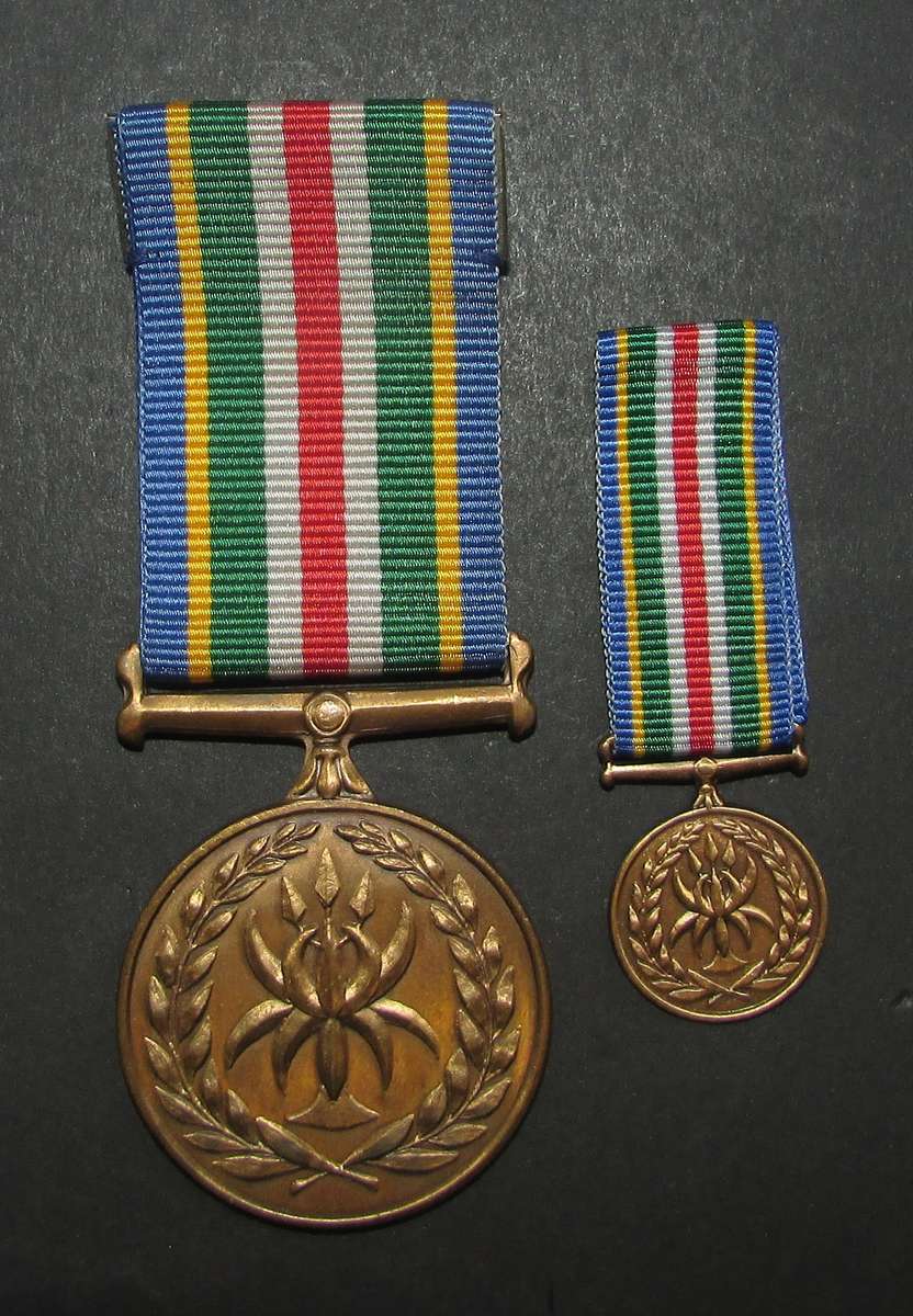 Full Size SAP Reconciliation and Amalgamation Medal with Miniature